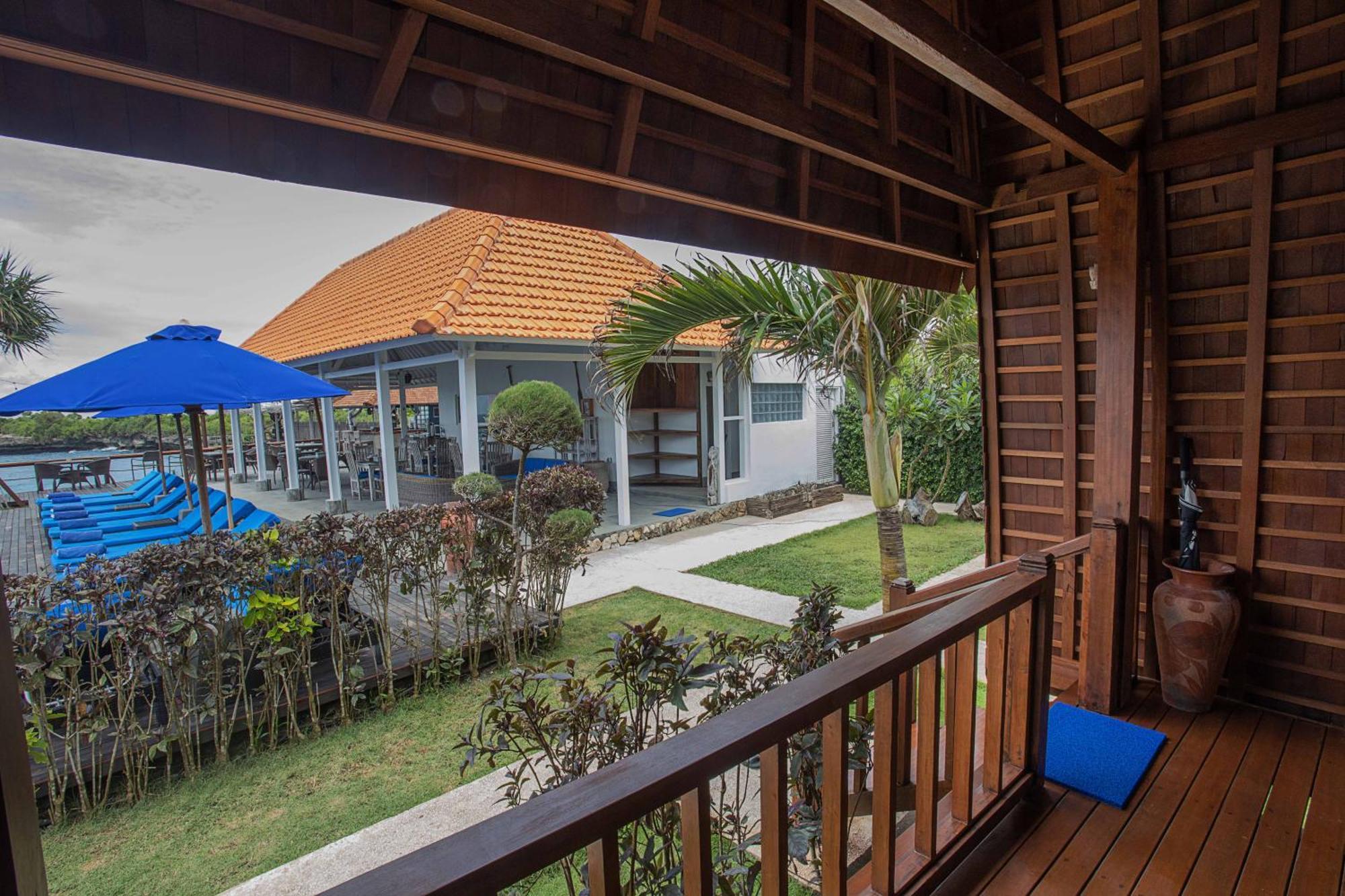 Water Blow Huts Nusa Lembongan Zewnętrze zdjęcie