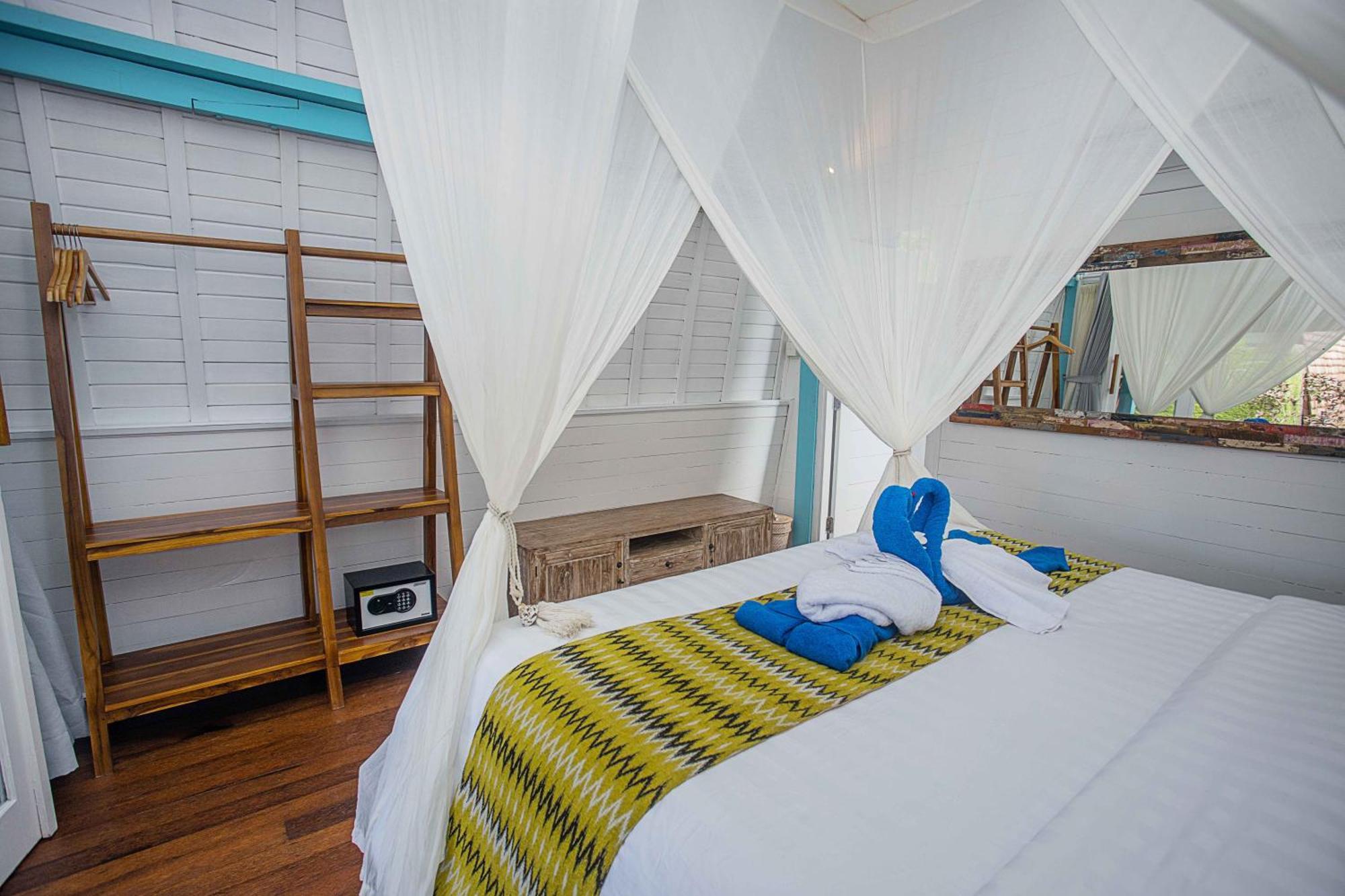 Water Blow Huts Nusa Lembongan Zewnętrze zdjęcie