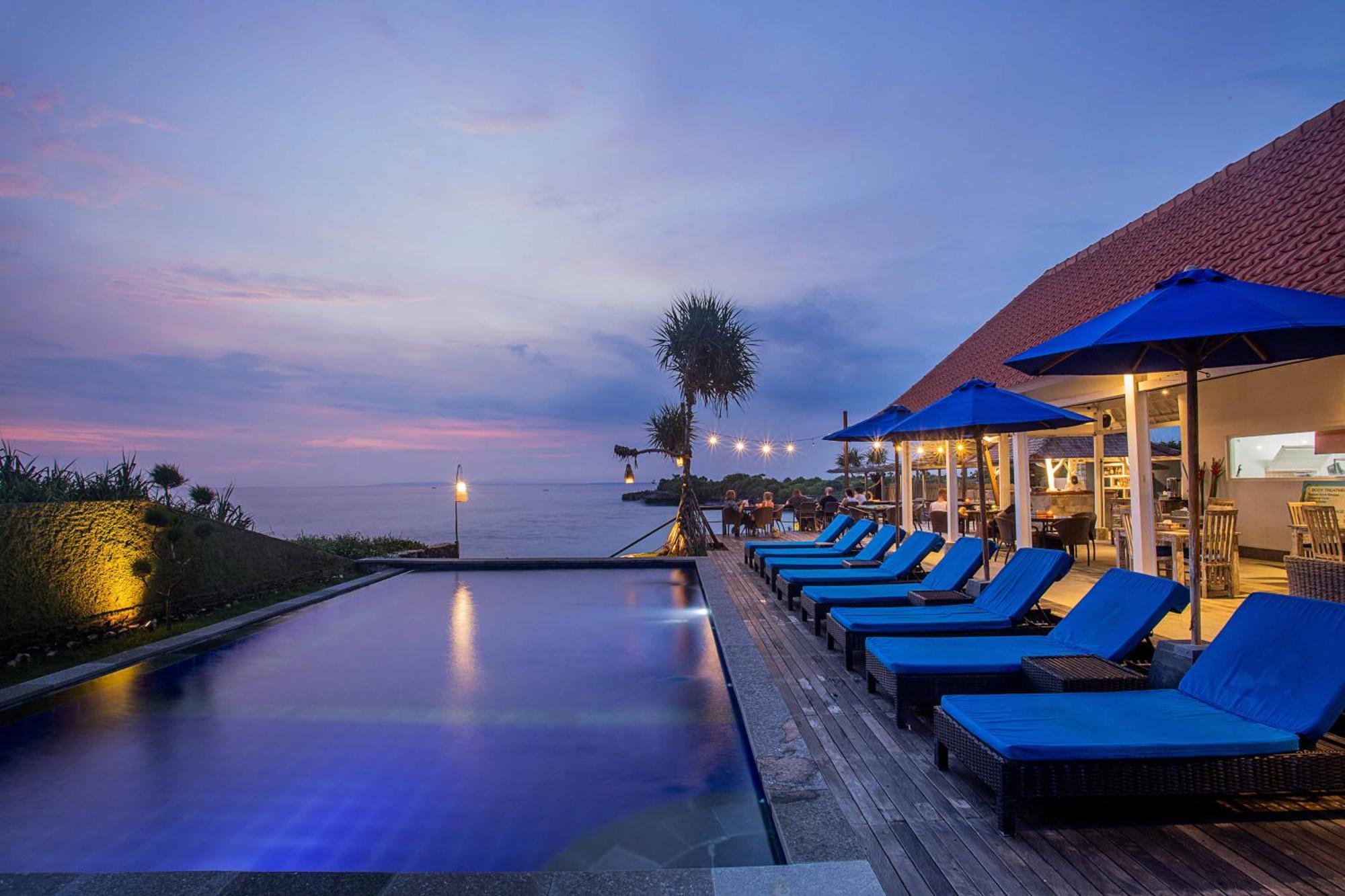 Water Blow Huts Nusa Lembongan Zewnętrze zdjęcie