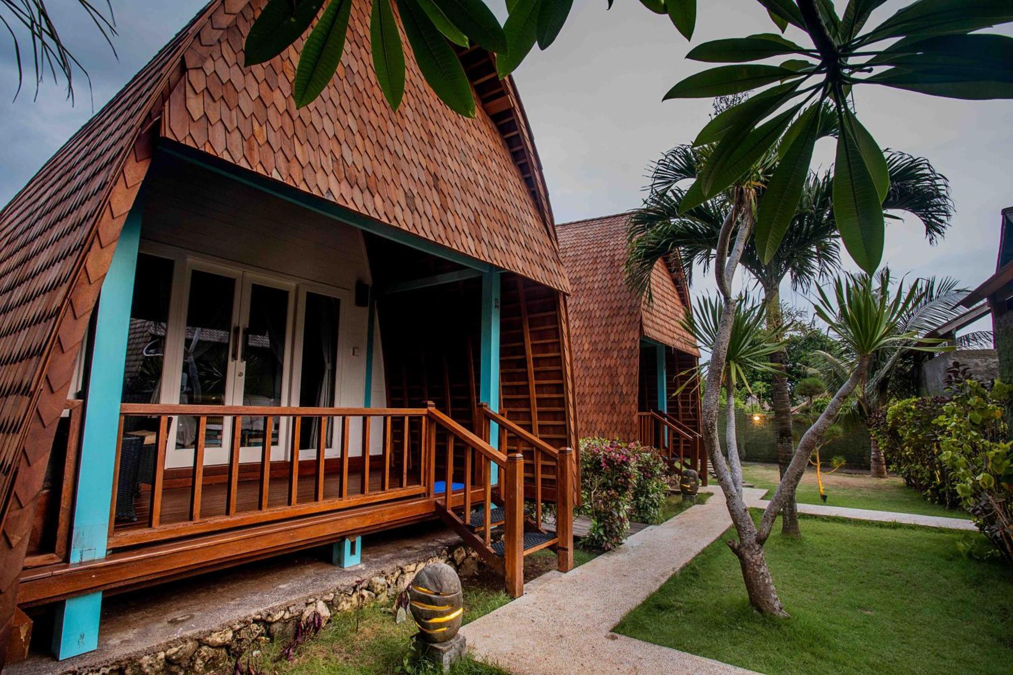 Water Blow Huts Nusa Lembongan Zewnętrze zdjęcie